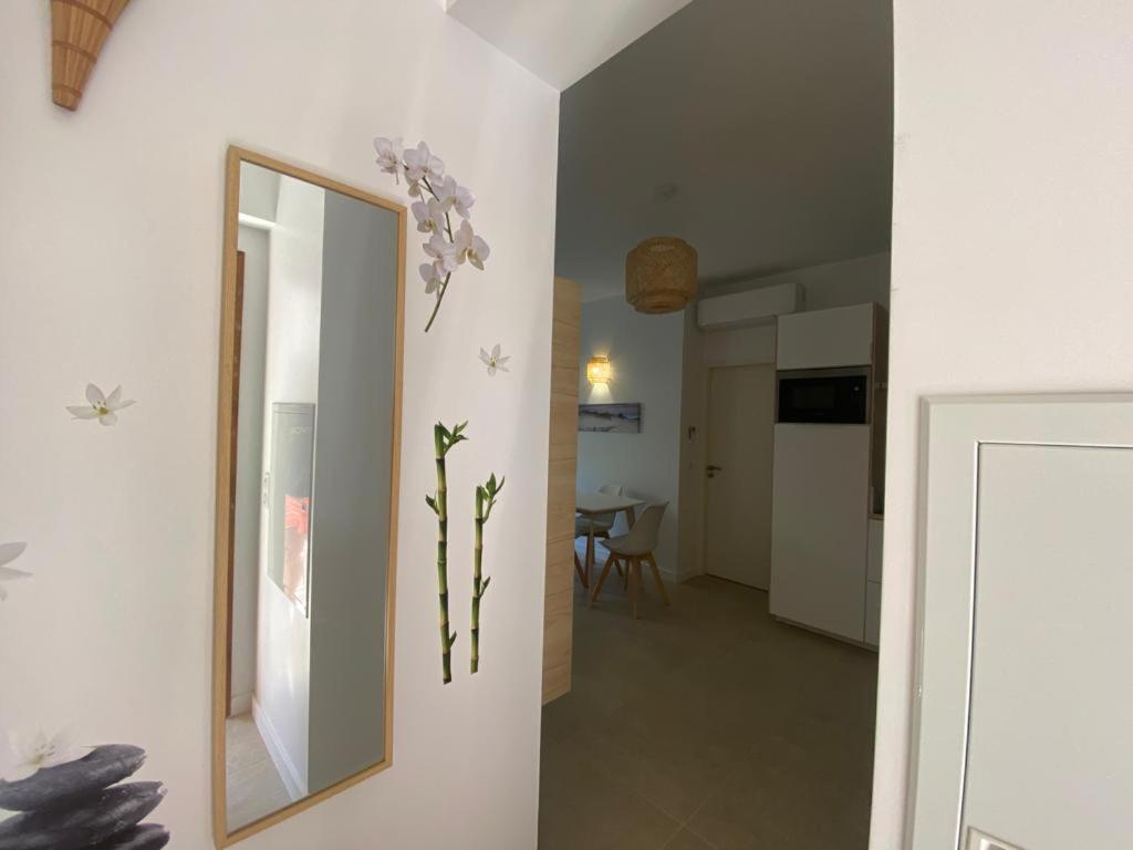 T2 Neuf Sur Jardin Proche Plage Carqueiranne Kültér fotó